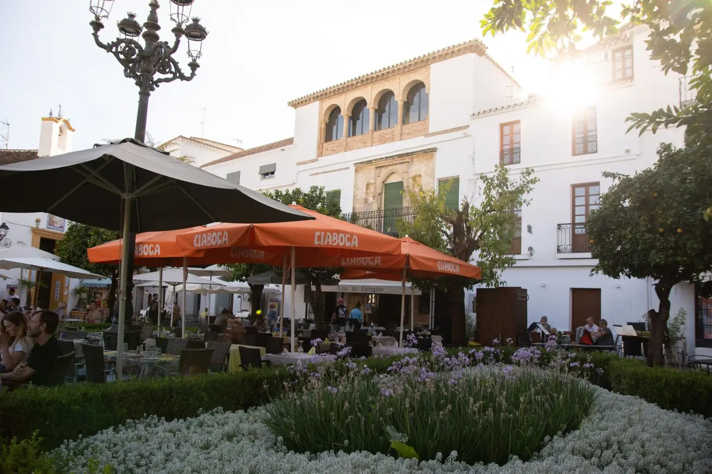 Die Plaza de los Naranjos in der Altstadt von Marbella